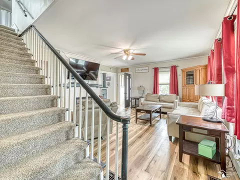 Living - 711 Harrison, Monroe, MI 48161 photo 1 of 4
