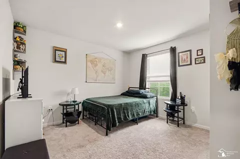 Bedroom - 7820 Kreps, Monroe, MI 48162 photo 3 of 3