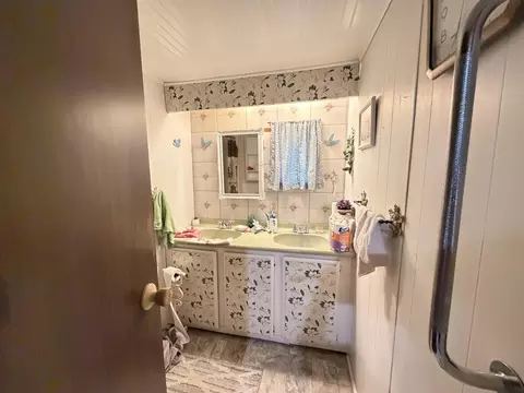 Bath - 4070 N Valley Vw, Harrison, MI 48625 photo 1 of 3