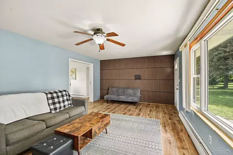 Living - 14460 Collier, Hemlock, MI 48626 photo 2 of 2