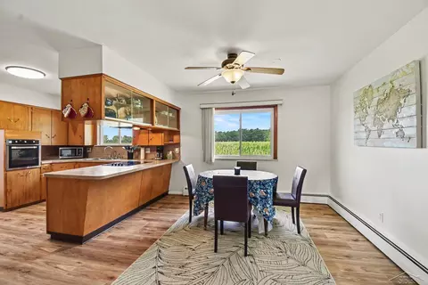 Dining - 14460 Collier, Hemlock, MI 48626 photo 1 of 2