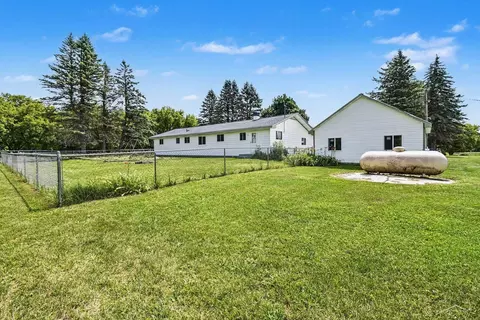 Exterior - 14460 Collier, Hemlock, MI 48626 photo 7 of 9