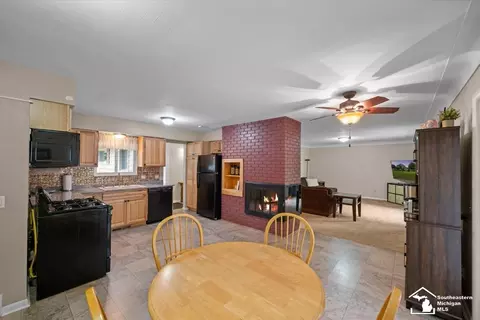 Other - 7498 Apache, Temperance, MI 48182 photo 5 of 10