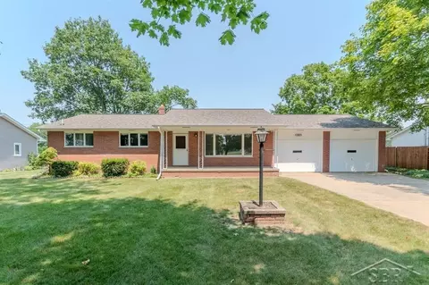 8908 Kochville, Saginaw, MI 48603