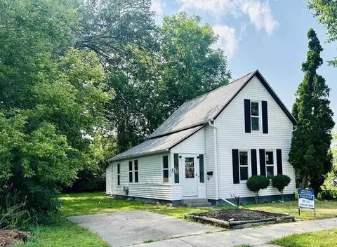 612 Webster, Bay City, MI 48708