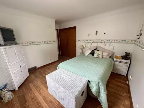 Bedroom - 712 Wolverine, Monroe, MI 48161 photo 2 of 4