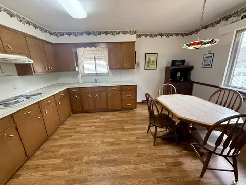 Kitchen - 712 Wolverine, Monroe, MI 48161 photo 6 of 6