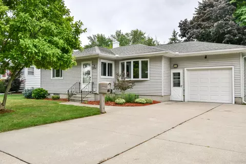 2010 S Alp, Bay City, MI 48706
