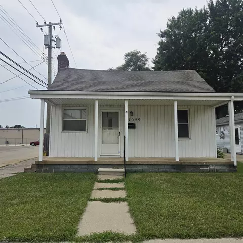 27029 Dartmouth St, Madison Heights, MI 48071