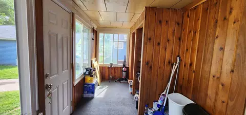 Entry Way - 320 E Prospect, Jackson, MI 49203 photo 1 of 7
