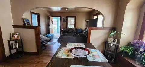 Entry Way - 320 E Prospect, Jackson, MI 49203 photo 6 of 7