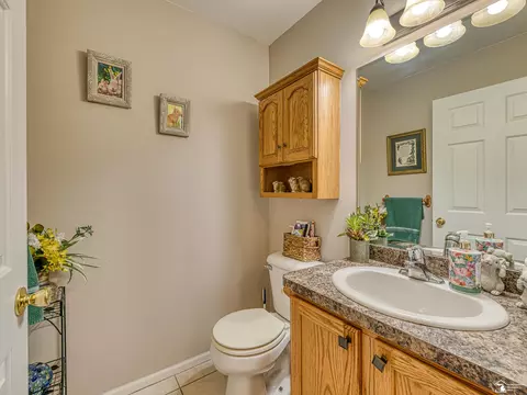 Bath - 1643 Spaulding, Monroe, MI 48162 photo 1 of 4