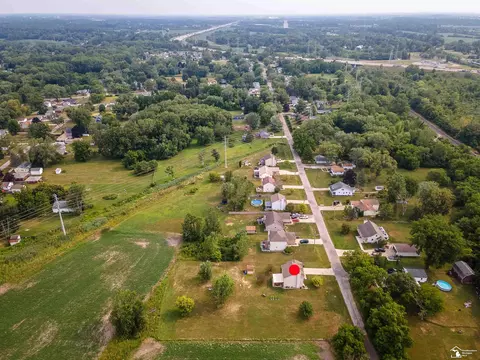 View/Area - 1643 Spaulding, Monroe, MI 48162 photo 9 of 10