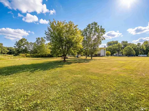 Exterior - 1643 Spaulding, Monroe, MI 48162 photo 6 of 10