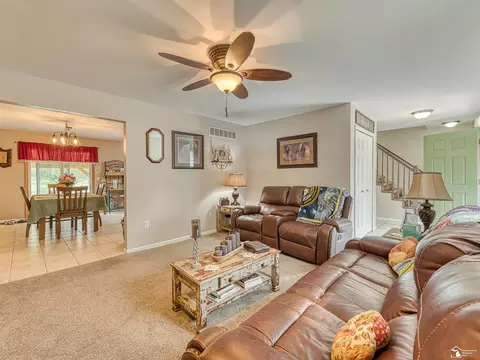 Living - 1643 Spaulding, Monroe, MI 48162 photo 3 of 3