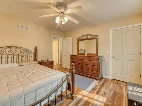 Bedroom - 1643 Spaulding, Monroe, MI 48162 photo 2 of 6