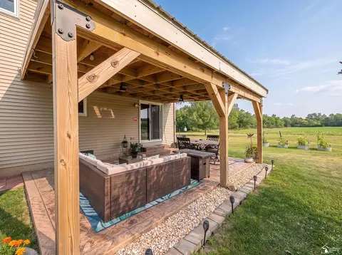 Exterior - 1643 Spaulding, Monroe, MI 48162 photo 4 of 10