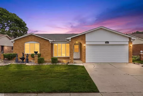 40344 Santoni, Clinton Township, MI 48038