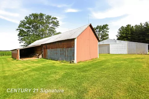 Exterior - 22335 Ederer, Merrill, MI 48637 photo 11 of 23