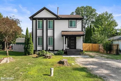 758 Miller, Lake Orion, MI 48362