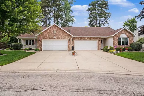 8 Thornapple, Saginaw, MI 48603