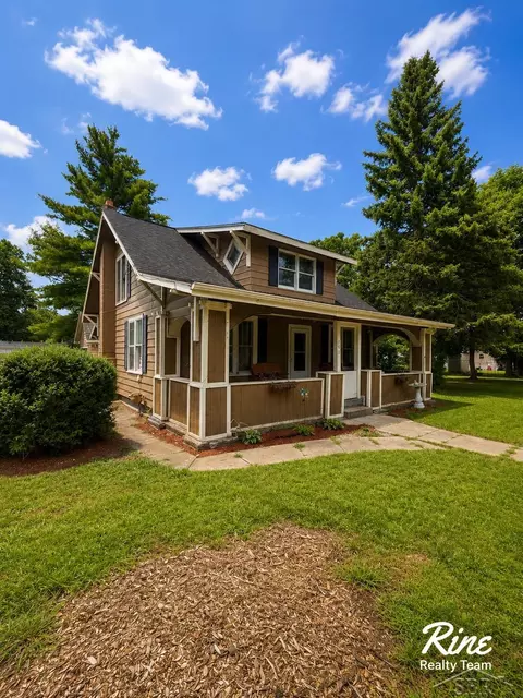 701 S Main, Olivet, MI 49076