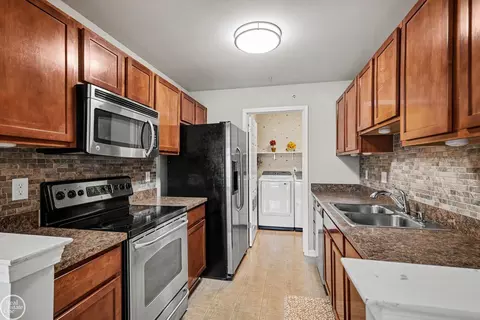 Other - 52164 Naugatuck, Macomb, MI 48042 photo 4 of 9