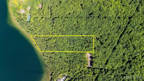 580 Pentoga, Crystal Falls, MI 49920