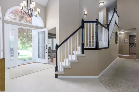 51205 Christine, Shelby Township, MI 48316
