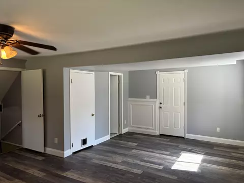 Living - 522 Autumn, Flushing, MI 48433 photo 3 of 3