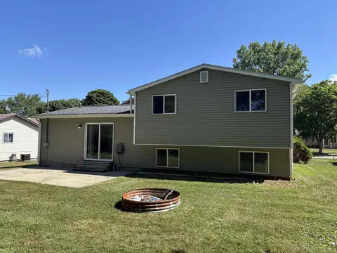Exterior - 522 Autumn, Flushing, MI 48433 photo 1 of 2