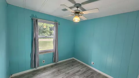 Bedroom - 4906 E Walnut, Beaverton, MI 48612 photo 3 of 3