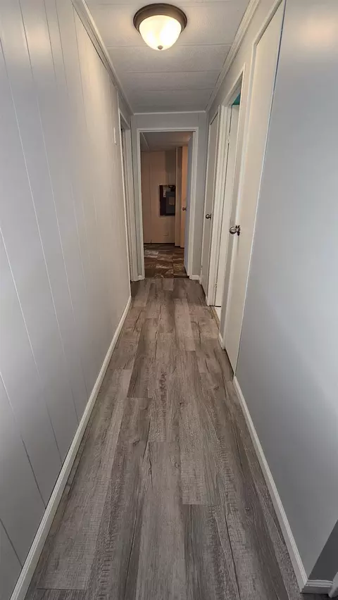 Entry Way - 4906 E Walnut, Beaverton, MI 48612 photo 1 of 1