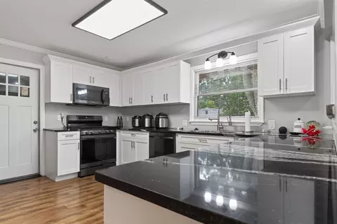 Kitchen - 3925 Woods, Gladwin, MI 48624 photo 2 of 4