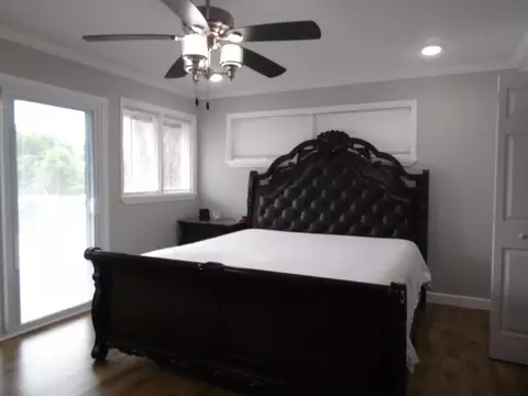 Bedroom - 3925 Woods, Gladwin, MI 48624 photo 2 of 7