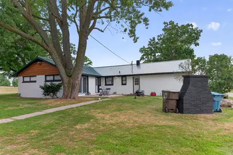 Exterior - 3925 Woods, Gladwin, MI 48624 photo 7 of 25