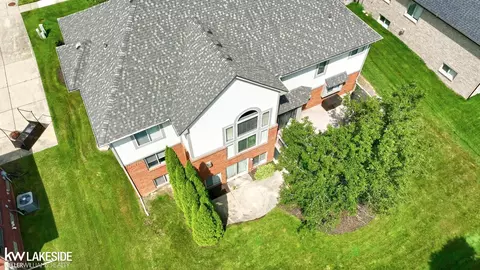 View/Area - 55582 Caesars, Shelby Township, MI 48315 photo 4 of 13
