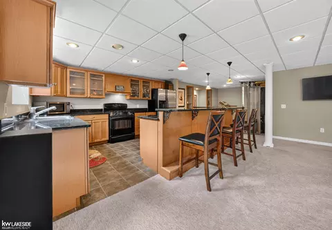 Kitchen - 55582 Caesars, Shelby Township, MI 48315 photo 11 of 11