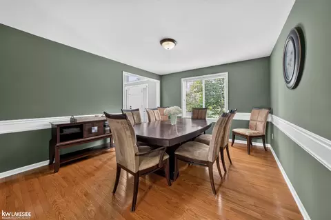 Dining - 55582 Caesars, Shelby Township, MI 48315 photo 2 of 4