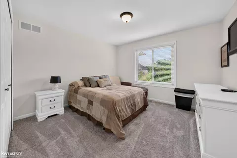 Bedroom - 55582 Caesars, Shelby Township, MI 48315 photo 2 of 5
