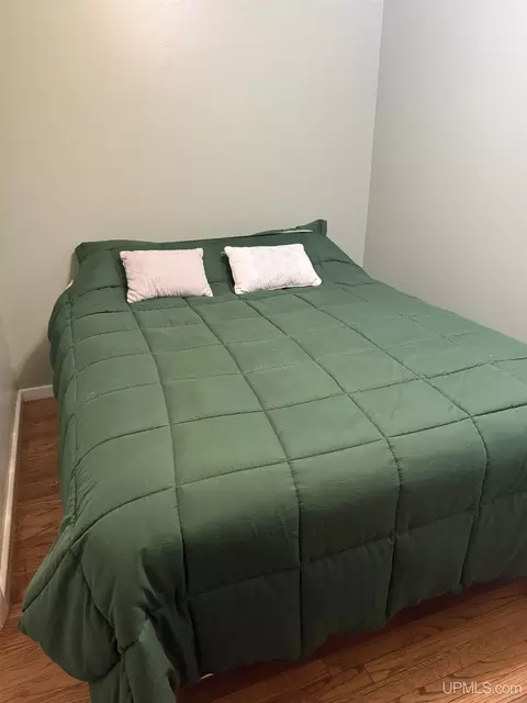 Bedroom - 304 Oak, Munising, MI 49862 photo 5 of 8