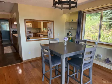 Dining - 304 Oak, Munising, MI 49862 photo 2 of 2