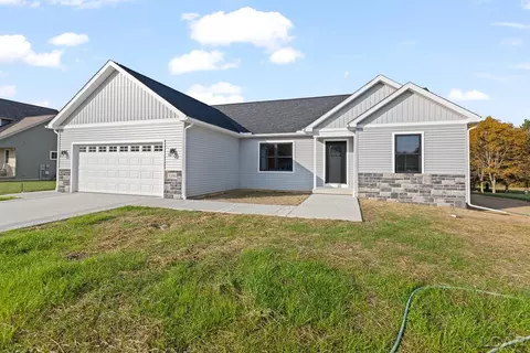 Exterior - 3200 Pender, Adrian, MI 49221 photo 3 of 9