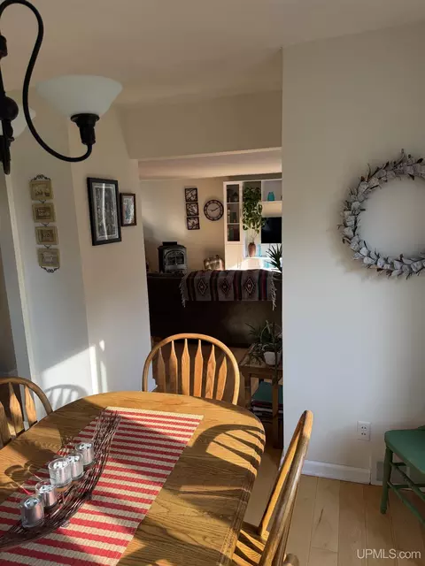 Dining - 1903 Prairie, Ishpeming, MI 49849 photo 5 of 5