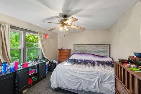 Bedroom - 526 E Cedar, Standish, MI 48658 photo 3 of 4
