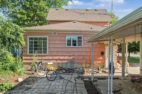 Exterior - 526 E Cedar, Standish, MI 48658 photo 2 of 3
