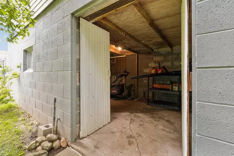Exterior - 154 Westmore, Yale, MI 48097 photo 4 of 5