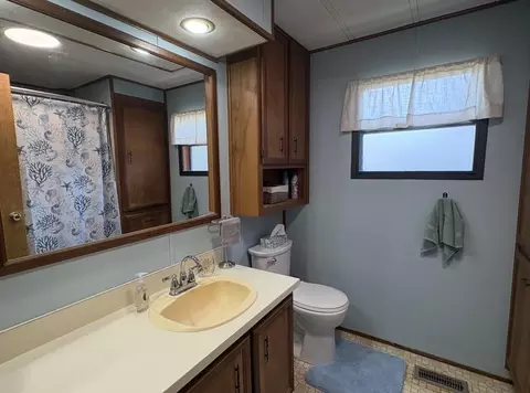 Bath - 1934 Edwin, Harrison, MI 48625 photo 1 of 2