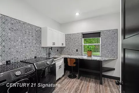 Other - 3568 E Douglas, Midland, MI 48642 photo 5 of 8