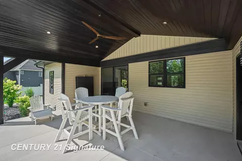 Exterior - 3568 E Douglas, Midland, MI 48642 photo 3 of 7